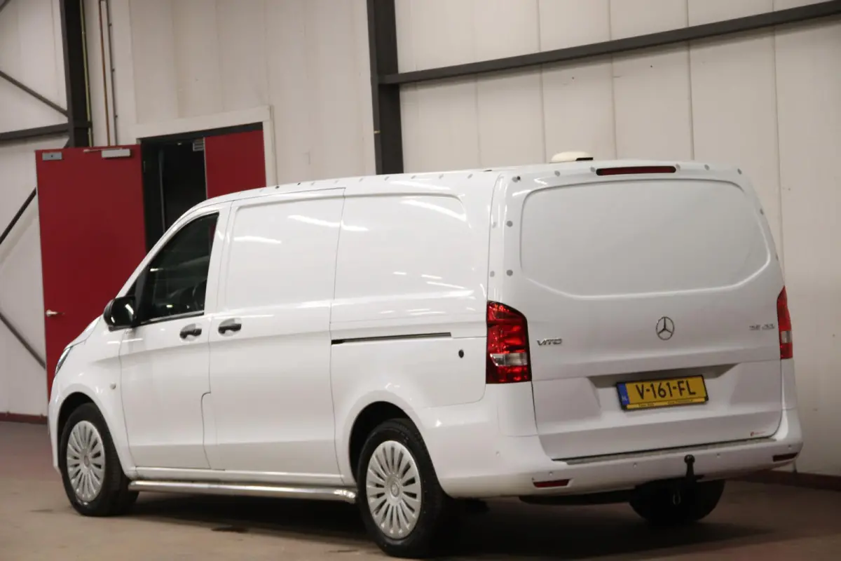 116 CDI AUTOMAAT DUBBELE SCHUIFDUR TREKHAAK