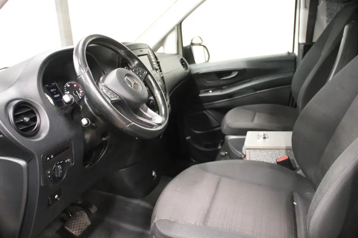 116 CDI AUTOMAAT DUBBELE SCHUIFDUR TREKHAAK