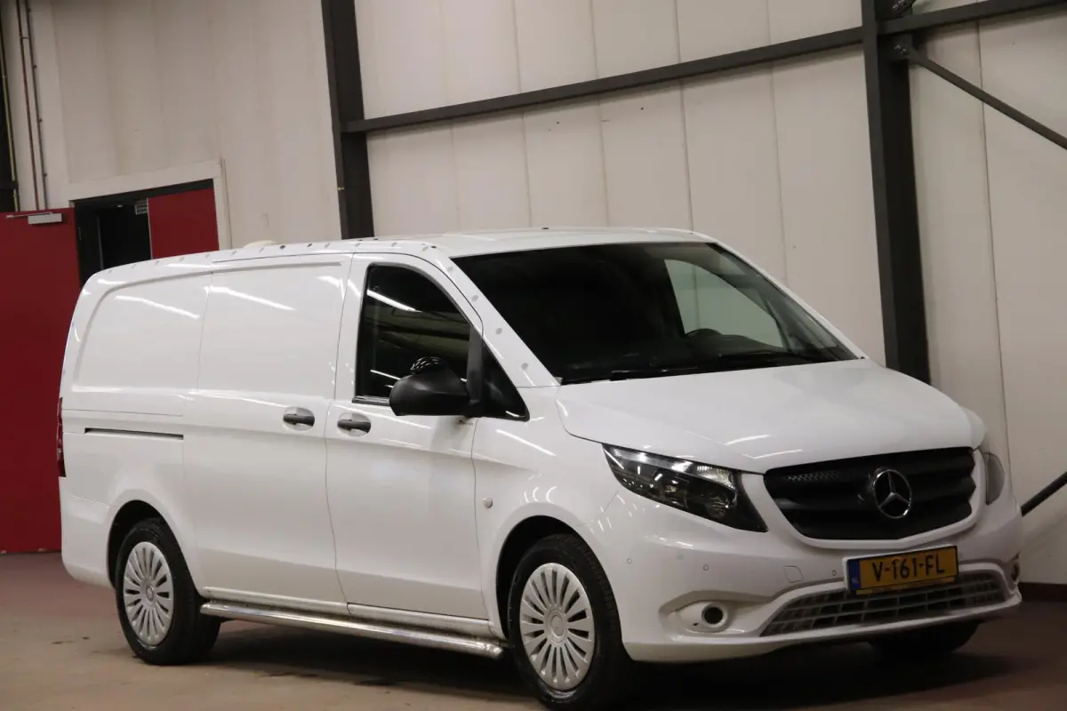 116 CDI AUTOMAAT DUBBELE SCHUIFDUR TREKHAAK
