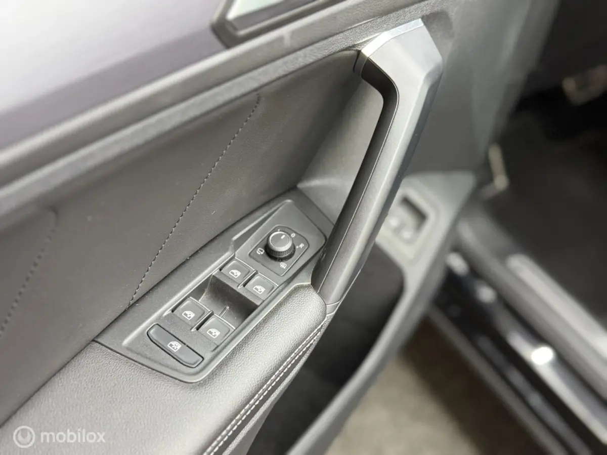 1.4 TSI e-Hybrid PHEV FR Business |Pano|Led|Acc