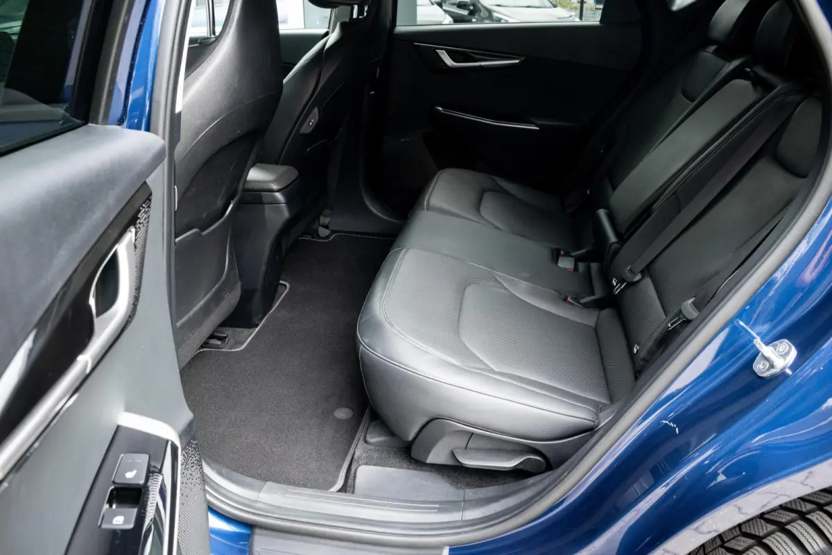 Plus 77.4 kWh 3-FASE|100% SOH|1E EIGENAAR|AFN. TREKHAAK|STOEL-STUUR VERWARMD|STOELVERKOELING|ADAPT. CRUISE|MEMORY SEATS