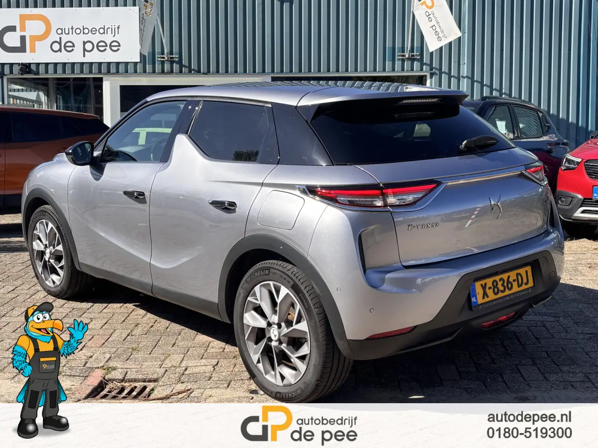 Rivoli 50 kWh GARANTIE/INCL.BTW/CCS/LEDER./SENS. V+A/CAMERA/STOELVERW/CRUISE/CLIMA/CARPLAY/LICHTMETAAL rijklaaprijs!