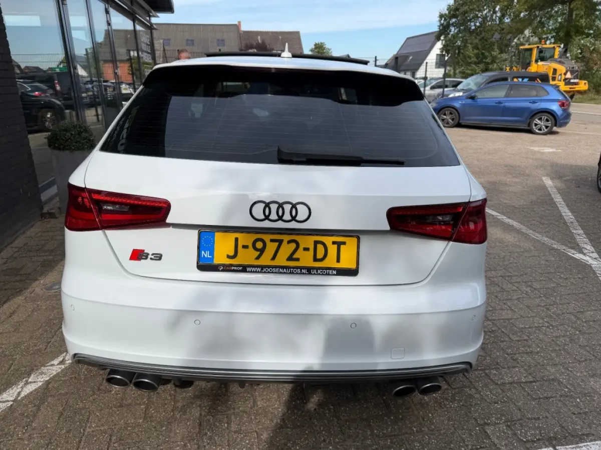 S3