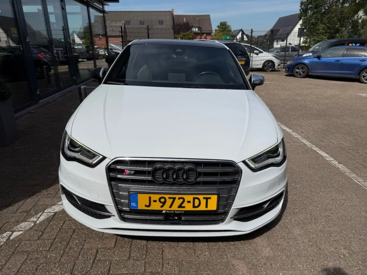 S3