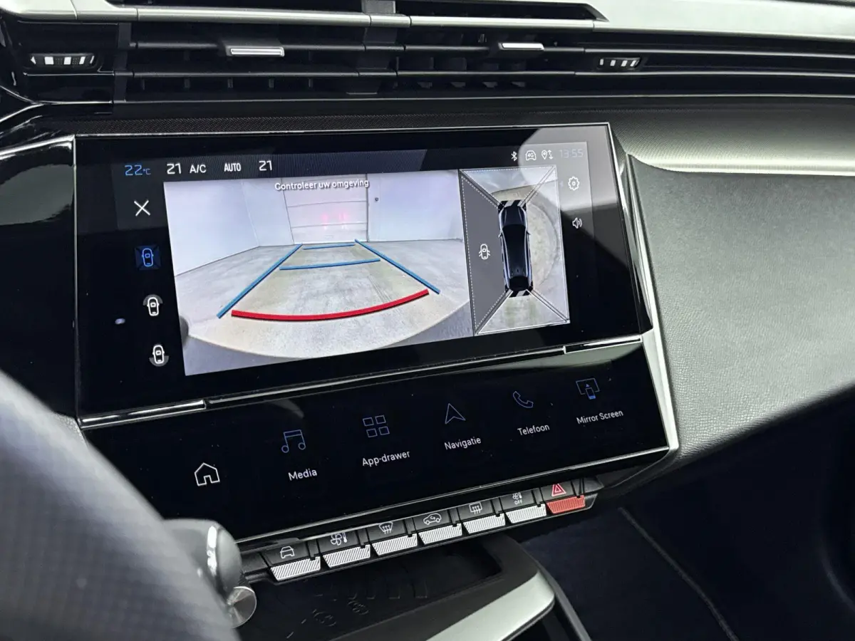 GT Exclusive 58 kWh 213pk | Demo deal! | Lederen bekleding | Schuif- / kanteldak | Adaptieve cruise control | Elektrische achterklep |