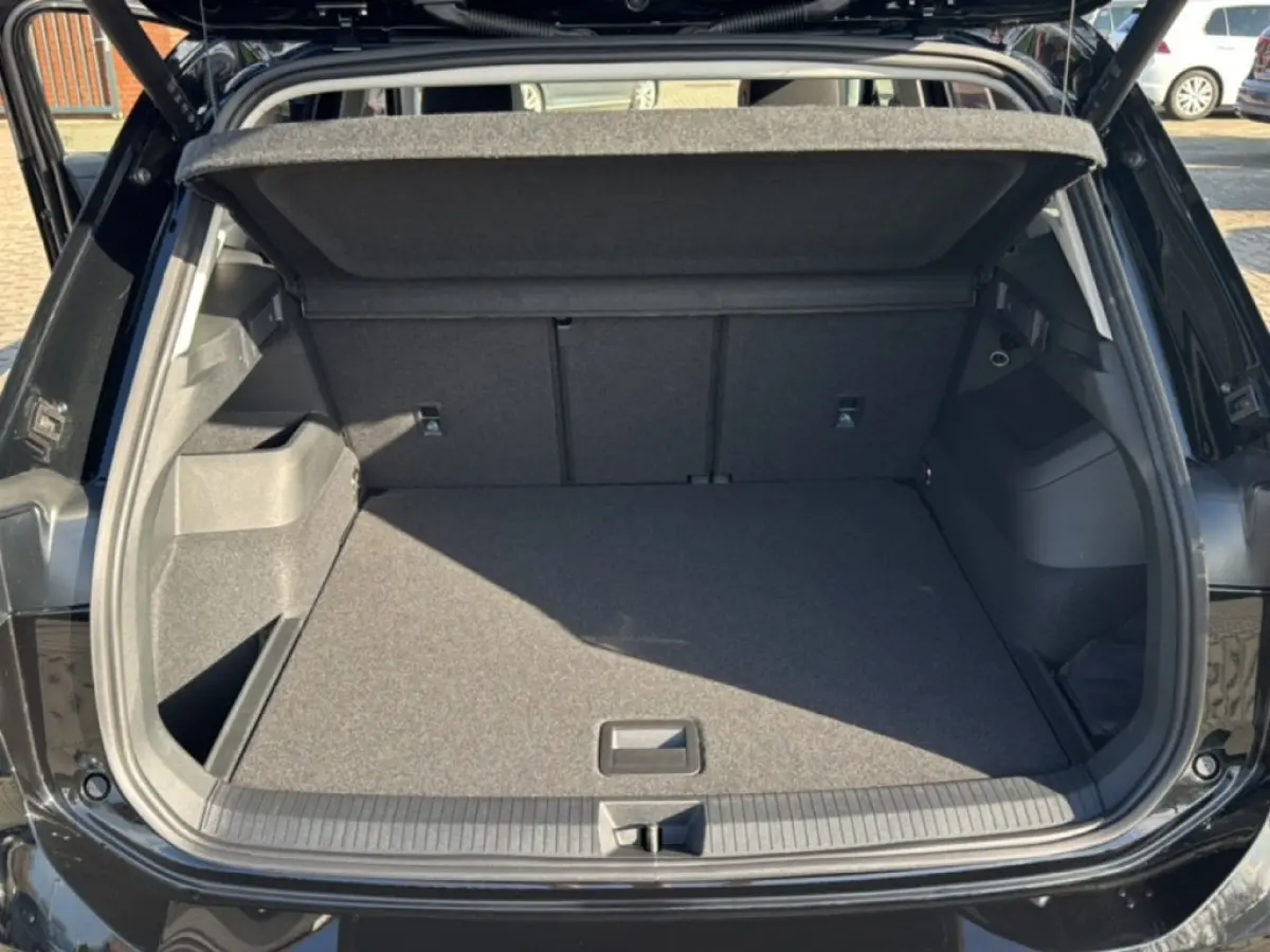 2.0 TDI LIFE TREKHAAK/360-CAMERA/ELEK-KLEP/ACC/STOEL+STUURVERW