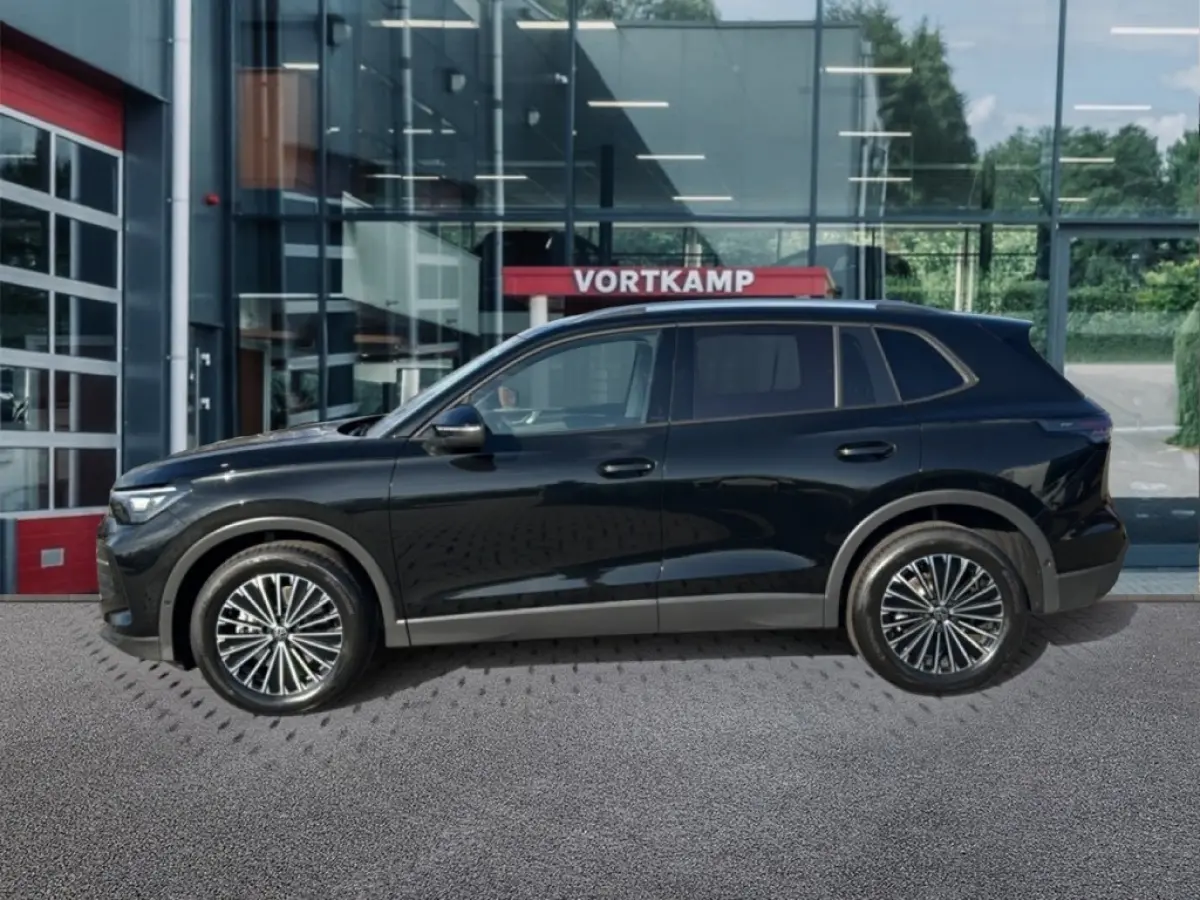 2.0 TDI LIFE TREKHAAK/360-CAMERA/ELEK-KLEP/ACC/STOEL+STUURVERW