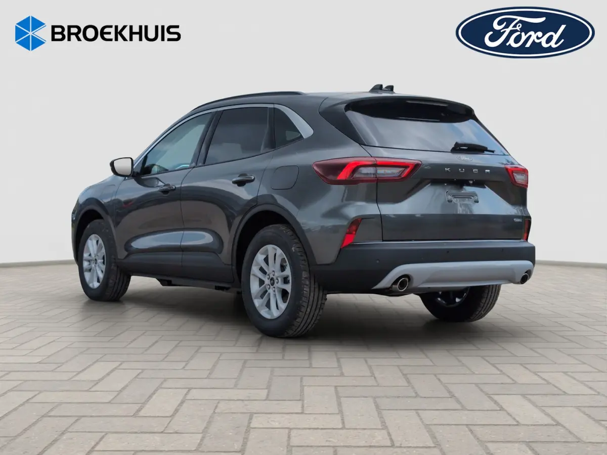 2.5 PHEV Titanium | Achterbank verwarmd | Achteruitrijcamera | All Weather banden