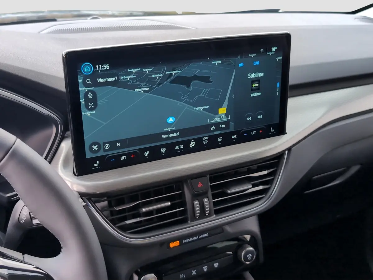 2.5 PHEV Titanium | Achterbank verwarmd | Achteruitrijcamera | All Weather banden