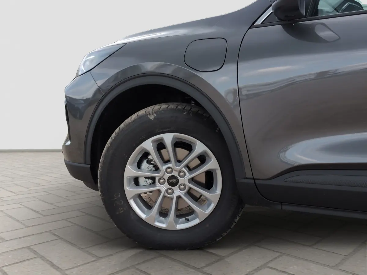 2.5 PHEV Titanium | Achterbank verwarmd | Achteruitrijcamera | All Weather banden