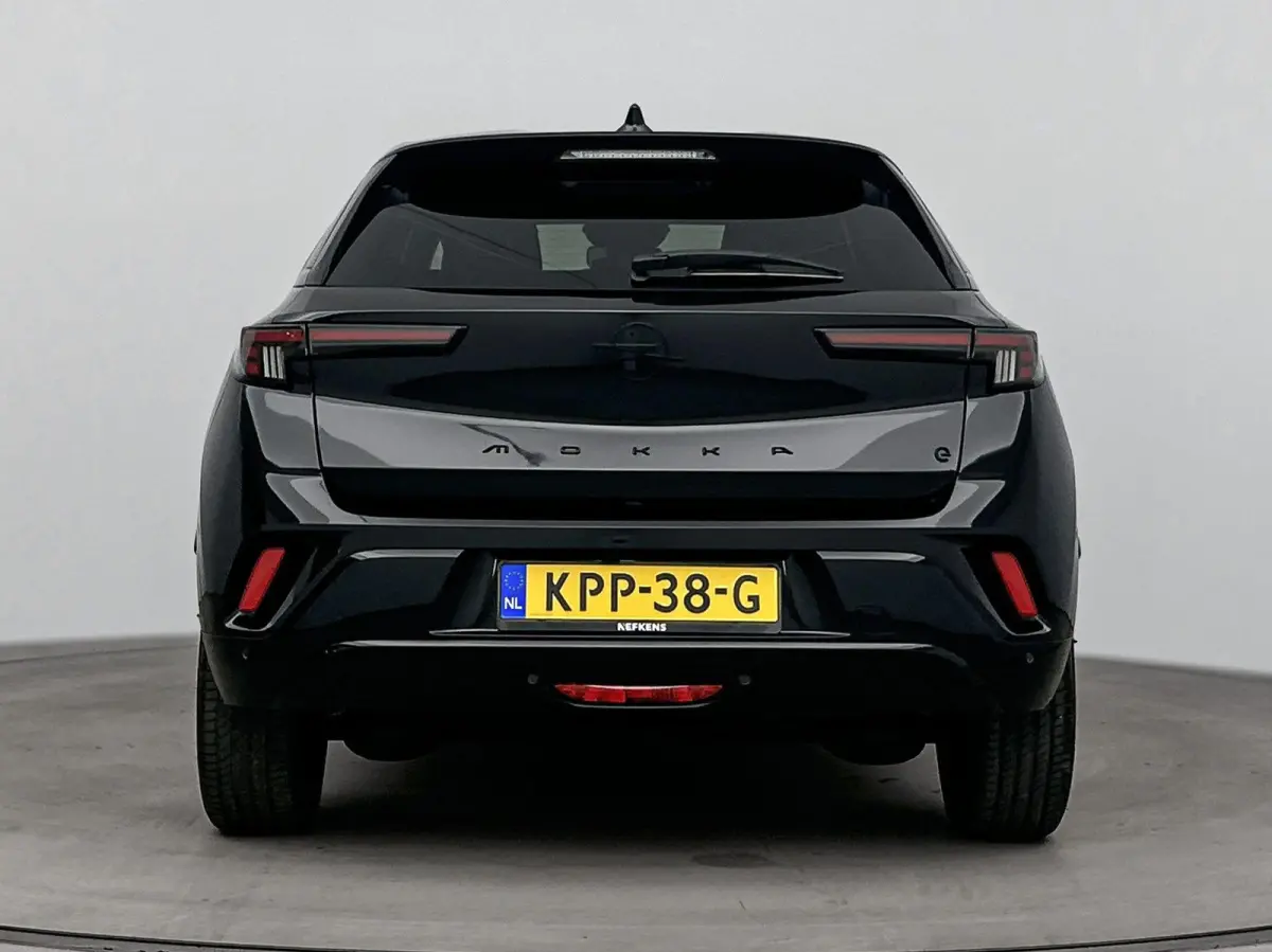 GS 54 kWh | ACCU 97% | Dodehoekdetectie | Navigatie | Adaptieve cruise control | Lichtmetalen velgen |