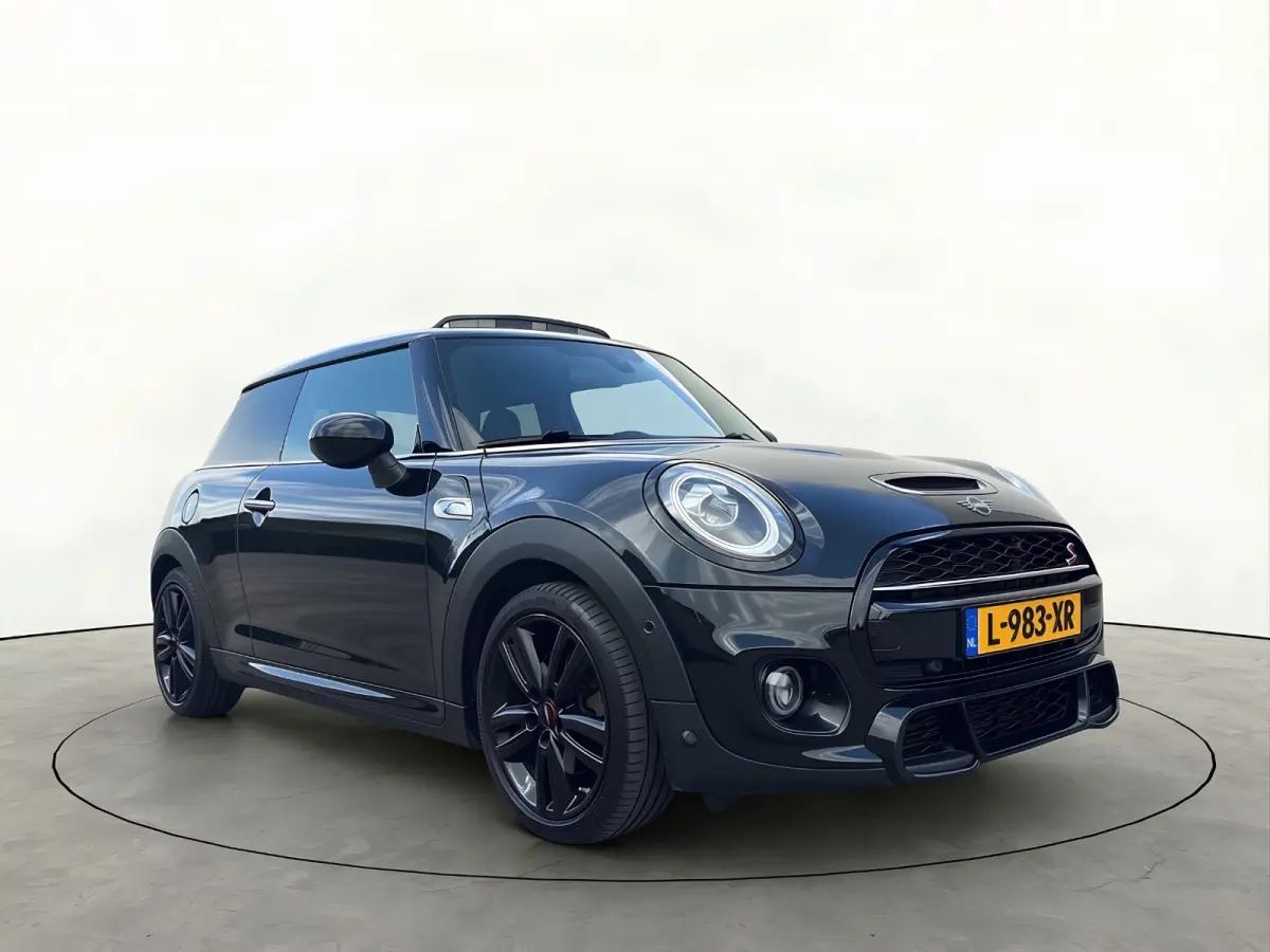 2.0 Cooper S 192PK John Cooper Works Pano Schaalstoelen
