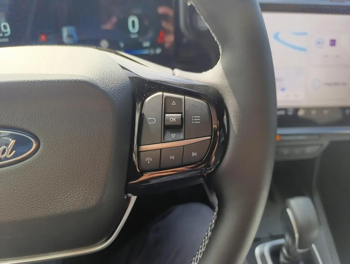 1.0 EcoBoost BlueCruise Edition | DEMO | Matrix-led | Adaptieve Cruise | B&O | 155PK | Elek. Achterklep | Dodehoeksensoren