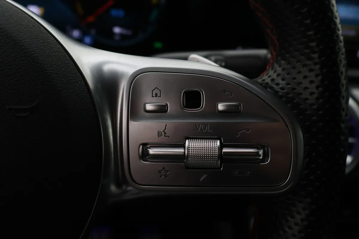 250 e Business Solution AMG Limited Virtual Cockpit, Camera, Cruise, Sfeerverlichting, LED, Apple CarPlay, DAB, 18"