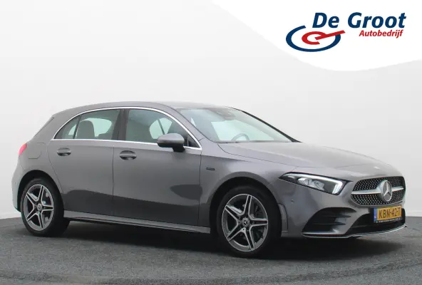 250 e Business Solution AMG Limited Widescreen, Camera, Cruise, Sfeerverlichting, LED, Apple CarPlay, 18"