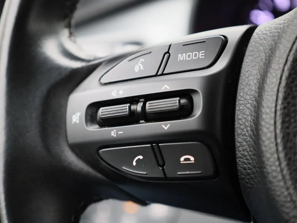 1.0 T-GDi MHEV DynamicLine | CAMERA | PARKEERSENSOREN | CLIMATE CONTROL | CRUISE CONTROL | NAVIGATIE | APPLE CARPLAY / ANDROID AUTO | LMV |