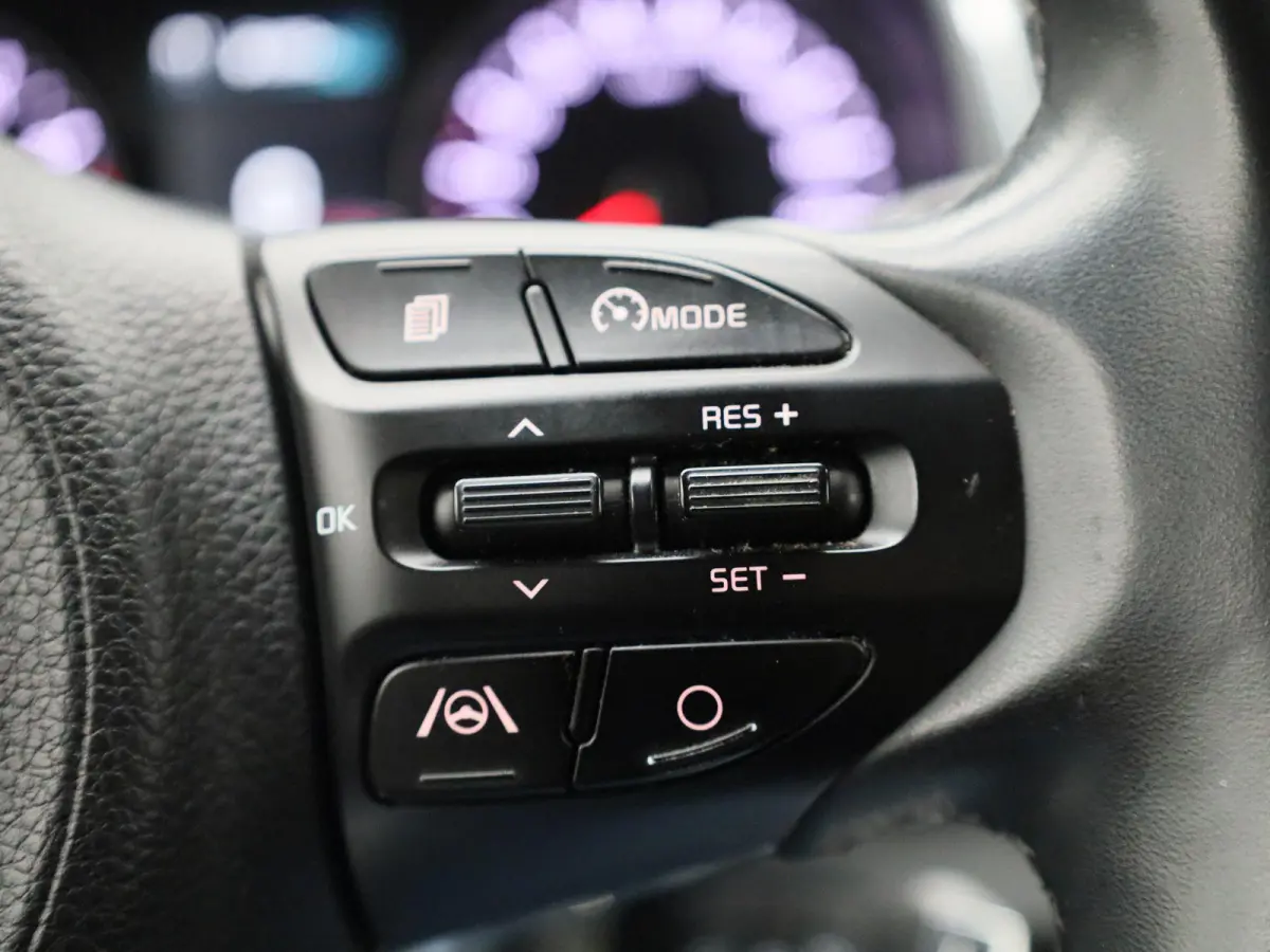 1.0 T-GDi MHEV DynamicLine | CAMERA | PARKEERSENSOREN | CLIMATE CONTROL | CRUISE CONTROL | NAVIGATIE | APPLE CARPLAY / ANDROID AUTO | LMV |