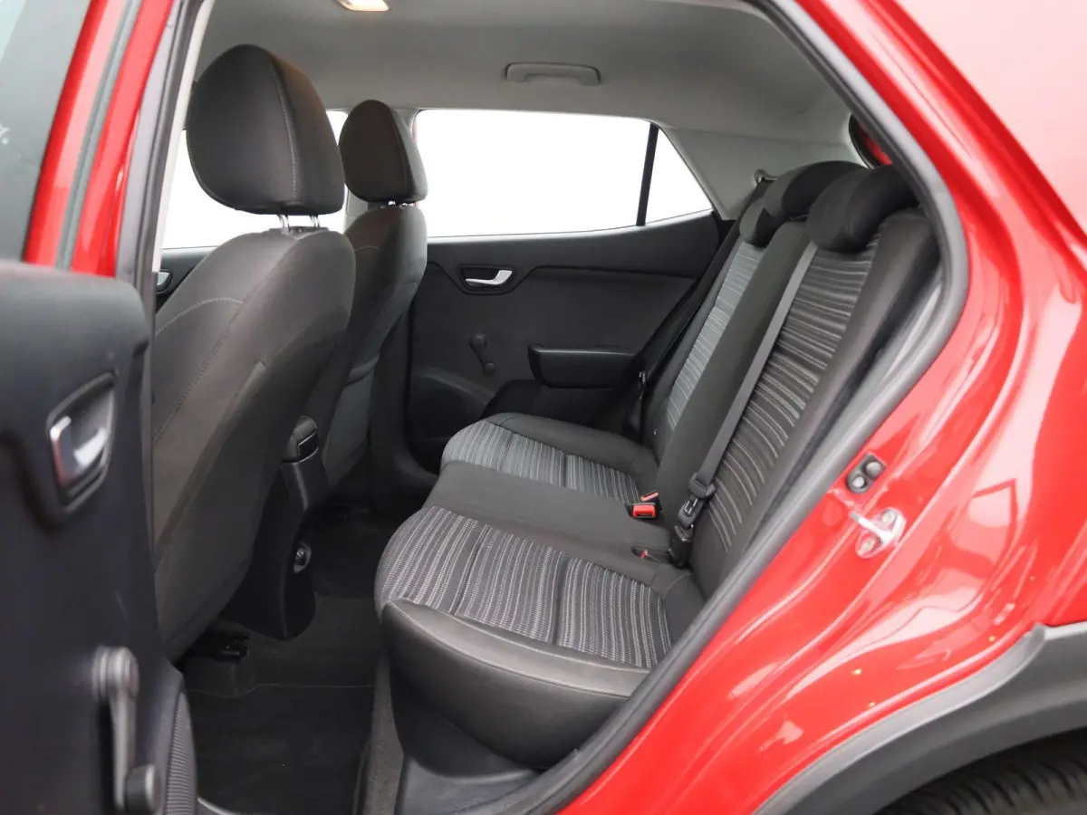 1.0 T-GDi MHEV DynamicLine | CAMERA | PARKEERSENSOREN | CLIMATE CONTROL | CRUISE CONTROL | NAVIGATIE | APPLE CARPLAY / ANDROID AUTO | LMV |