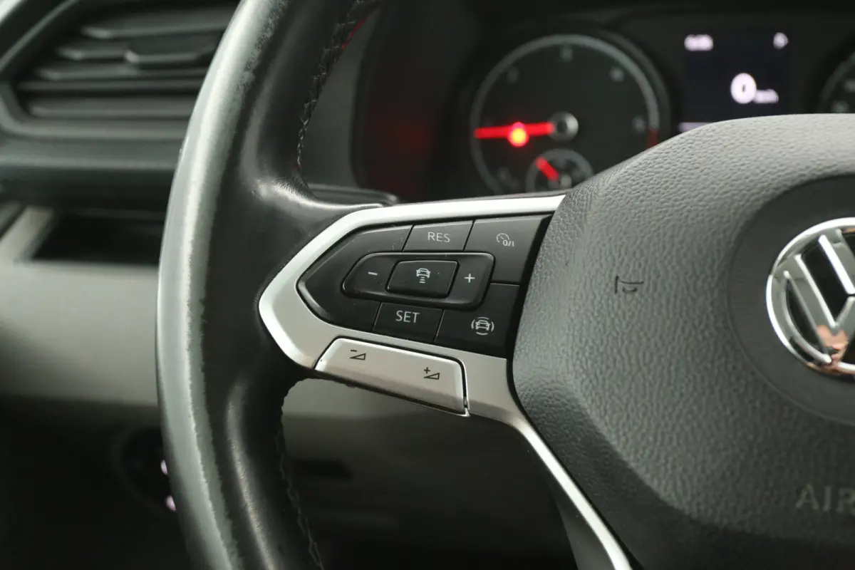2.0 TDI L2H1 150PK | Automaat | Airco | Camera | Cruise | 3 Zits | 2xSchuifdeur | Trekhaak | Carplay