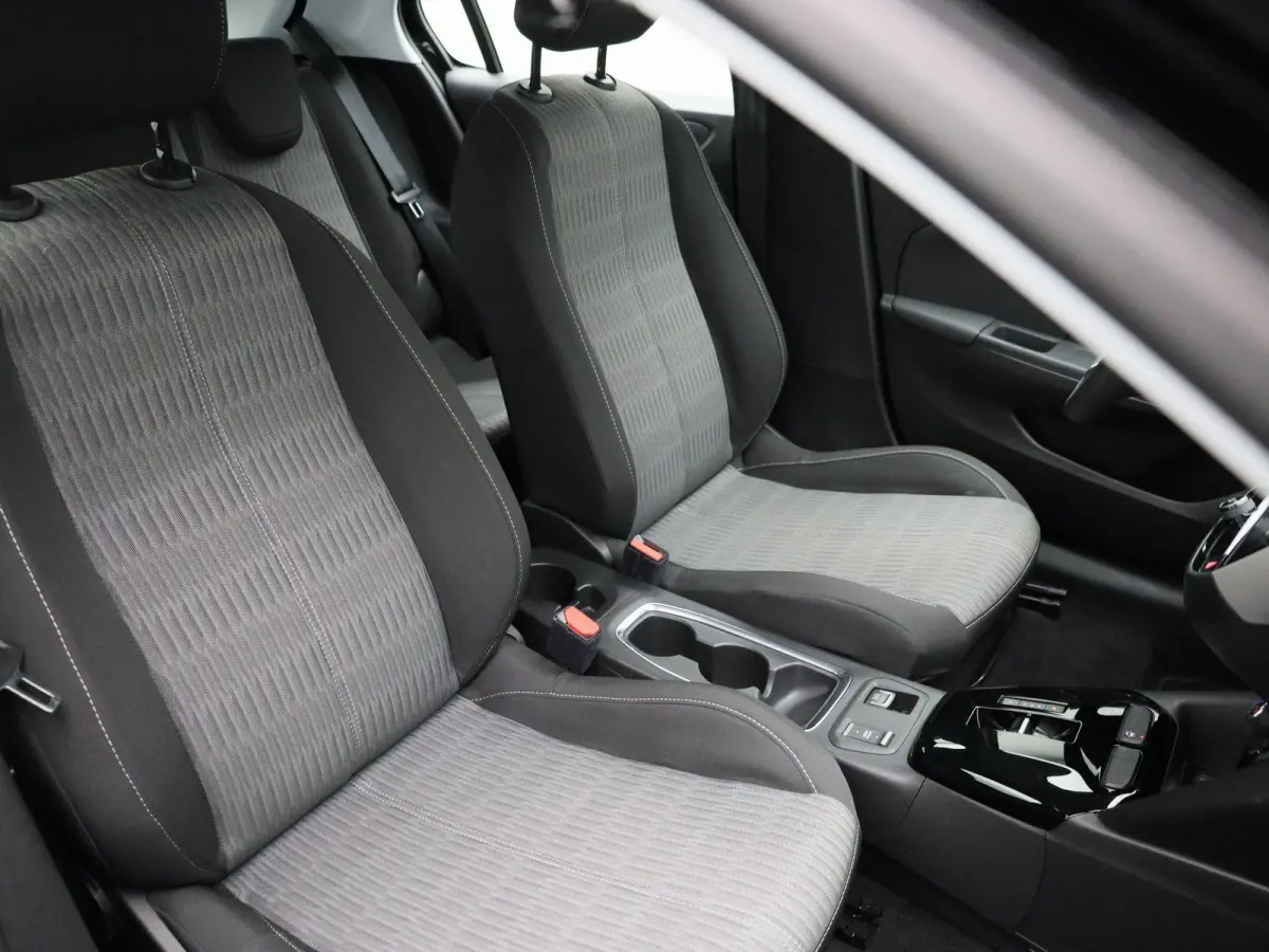 Edition 50 kWh | CRUISE CONTROL | CLIMATE CONTROL | APPLE CARPLAY / ANDROID AUTO | DIGITAAL DASHBOARD |
