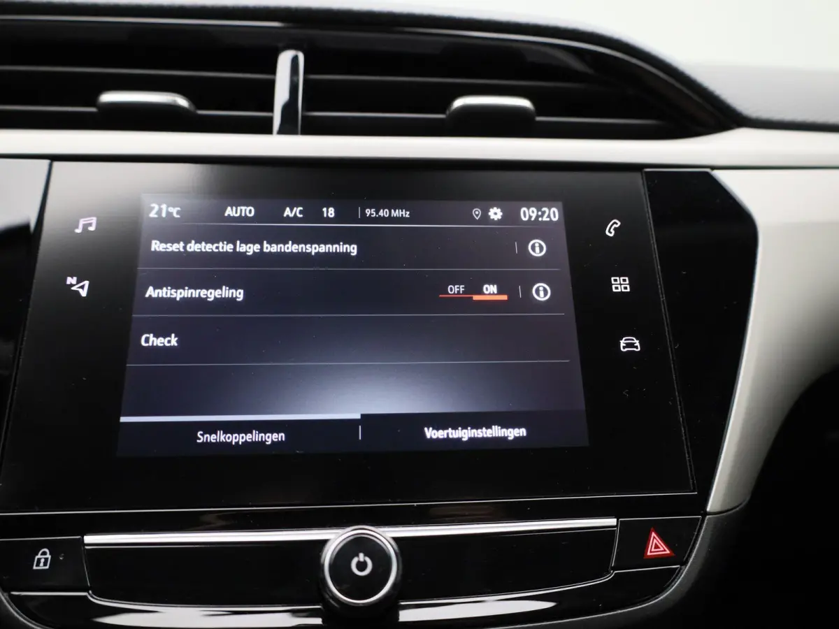 Edition 50 kWh | CRUISE CONTROL | CLIMATE CONTROL | APPLE CARPLAY / ANDROID AUTO | DIGITAAL DASHBOARD |