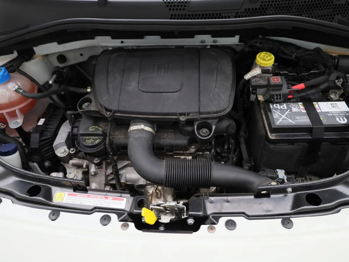 1.0 Hybrid Club | CRUISE CONTROL | LMV | LED | AIRCO |