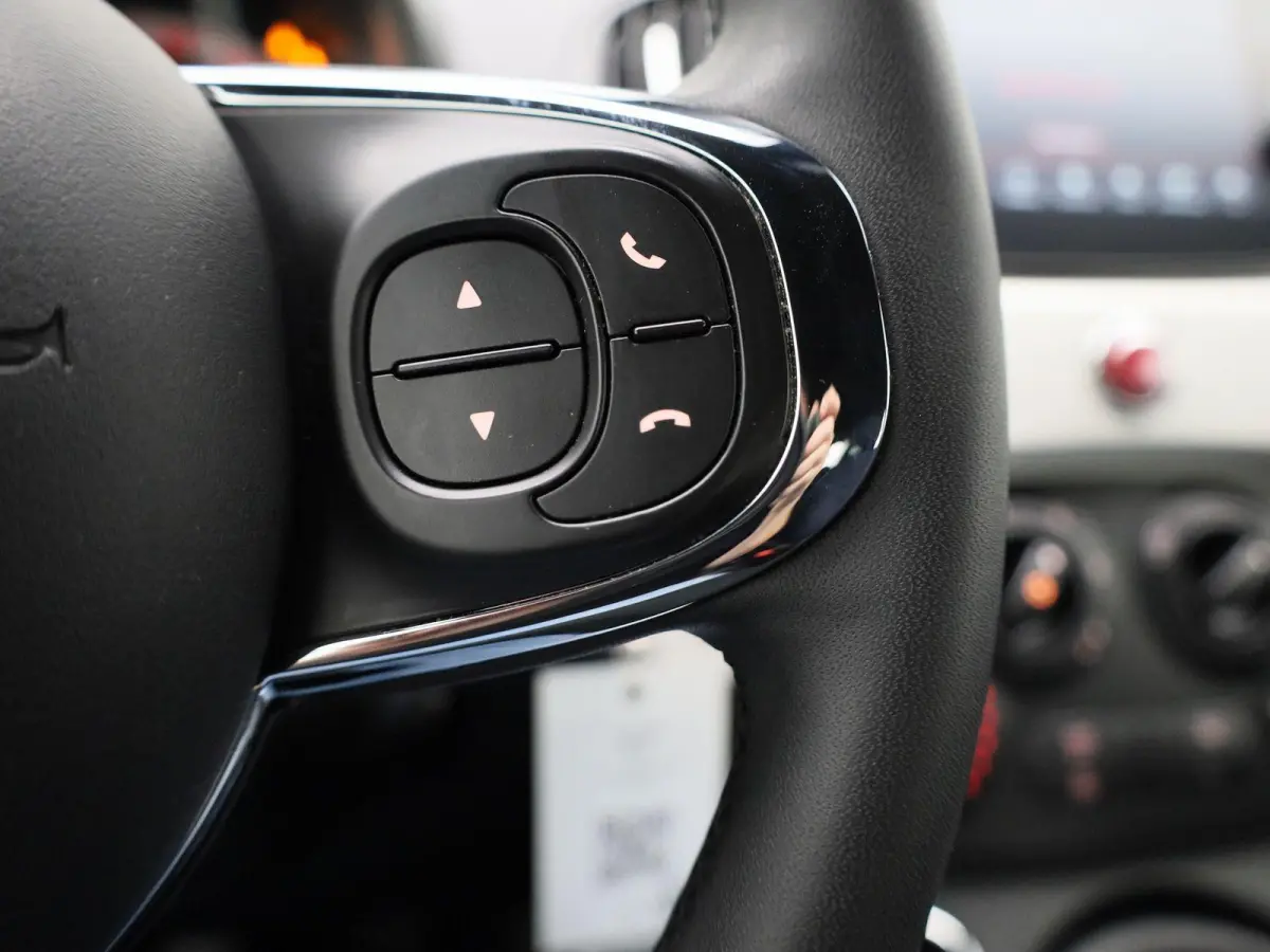 1.0 Hybrid Club | CRUISE CONTROL | LMV | LED | AIRCO |