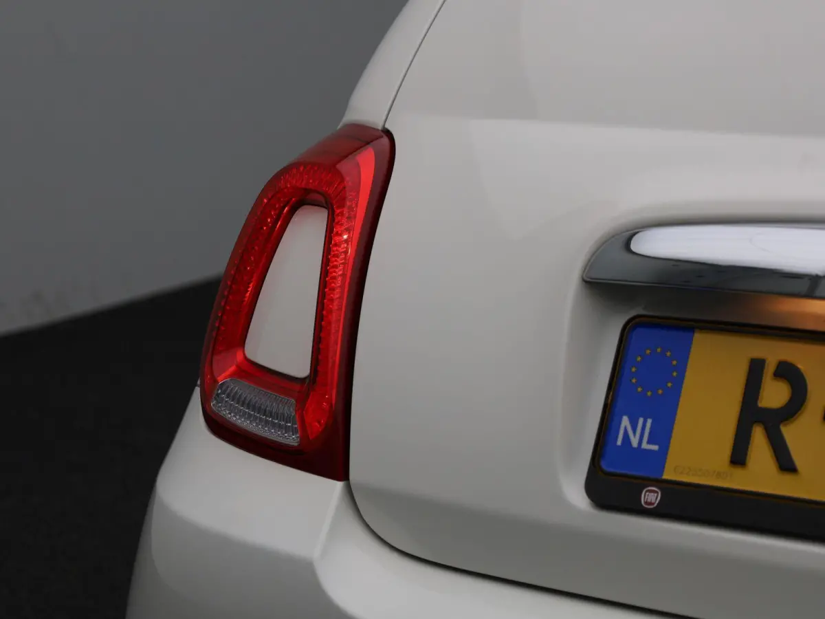 1.0 Hybrid Club | CRUISE CONTROL | LMV | LED | AIRCO |