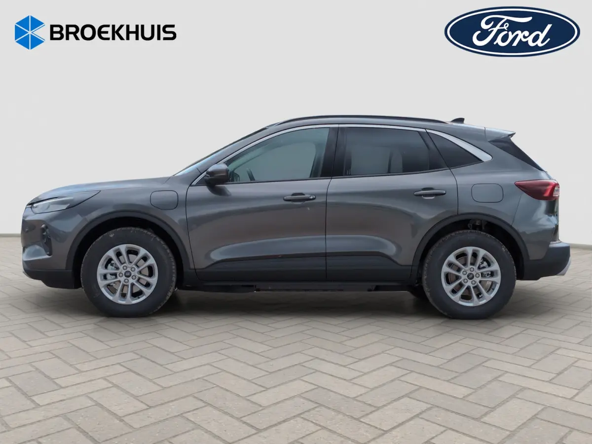 2.5 PHEV Titanium | Achterbank verwarmd | Achteruitrijcamera | All Weather banden