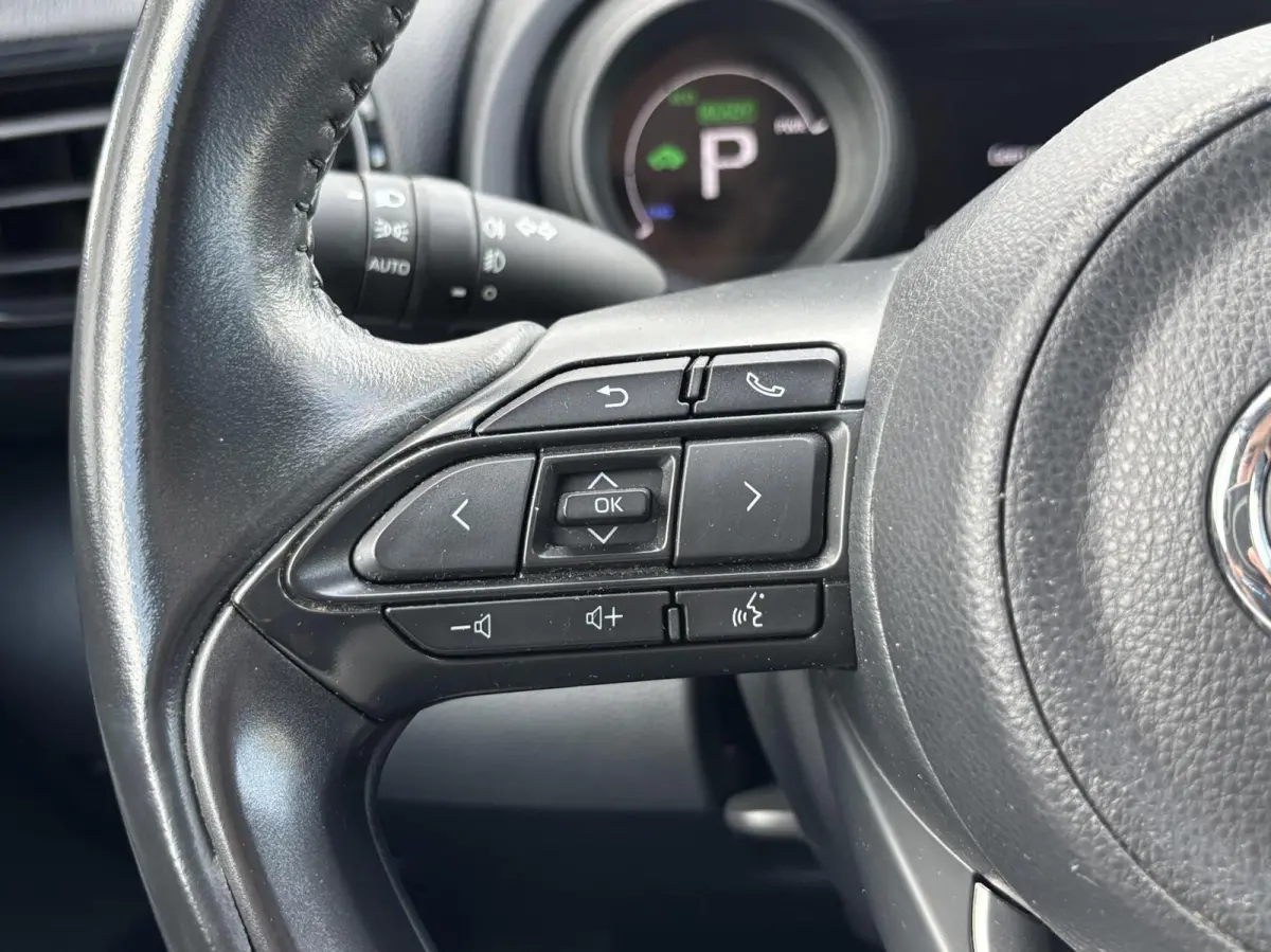 1.5 Hybrid Dynamic | Keyless | LED | Full map navi | Stoelverwarming
