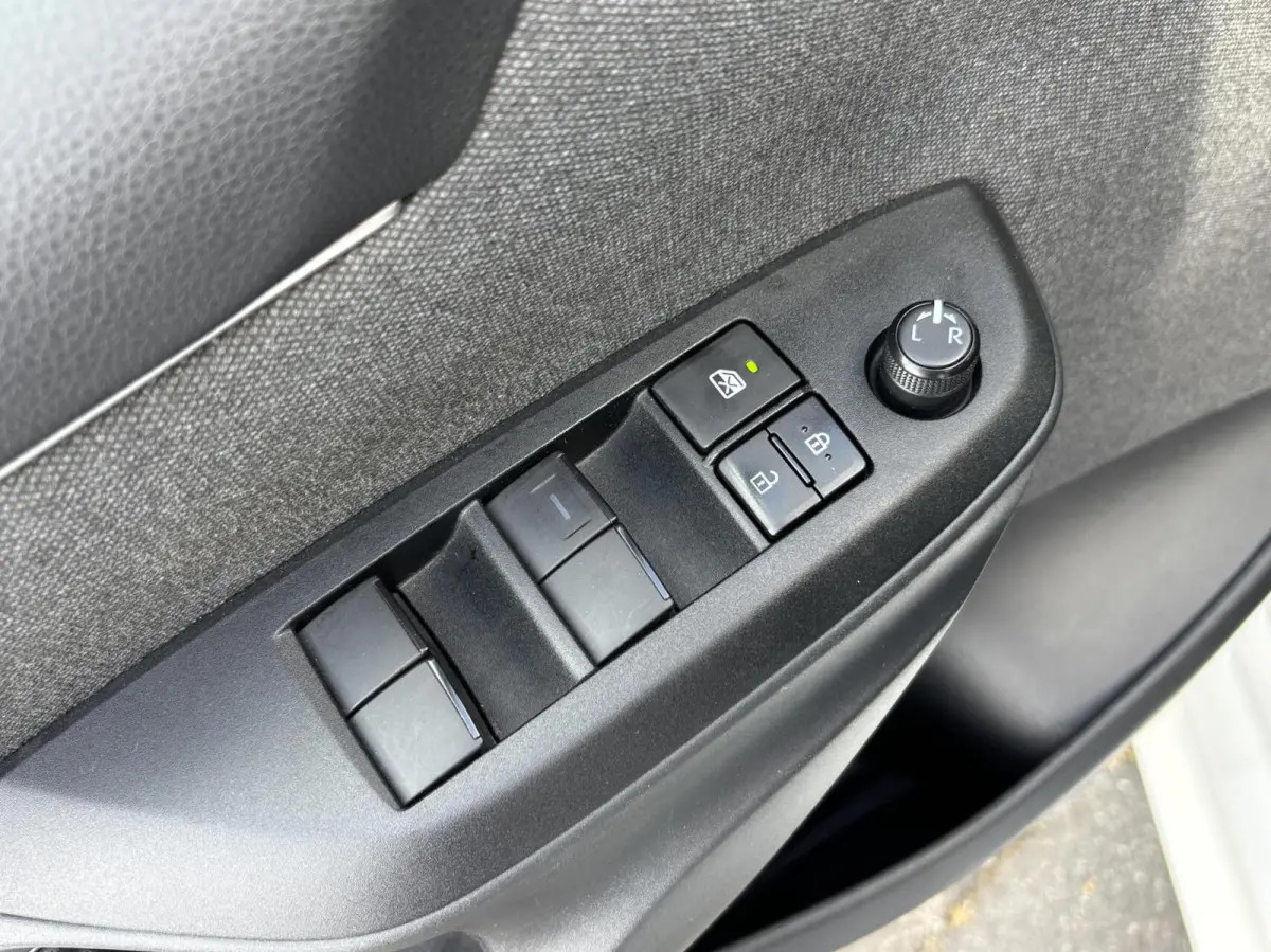 1.5 Hybrid Dynamic | Keyless | LED | Full map navi | Stoelverwarming