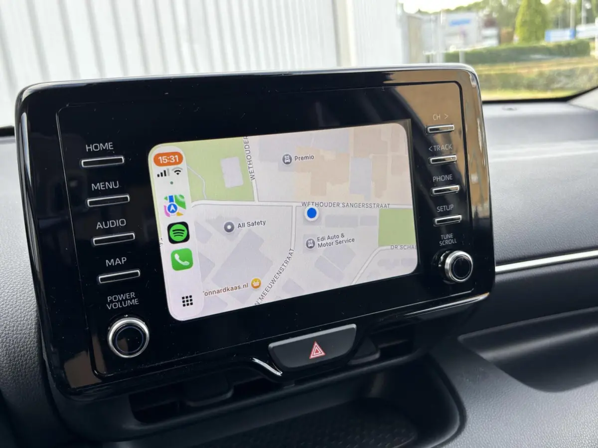 1.5 Hybrid Dynamic | Keyless | LED | Full map navi | Stoelverwarming