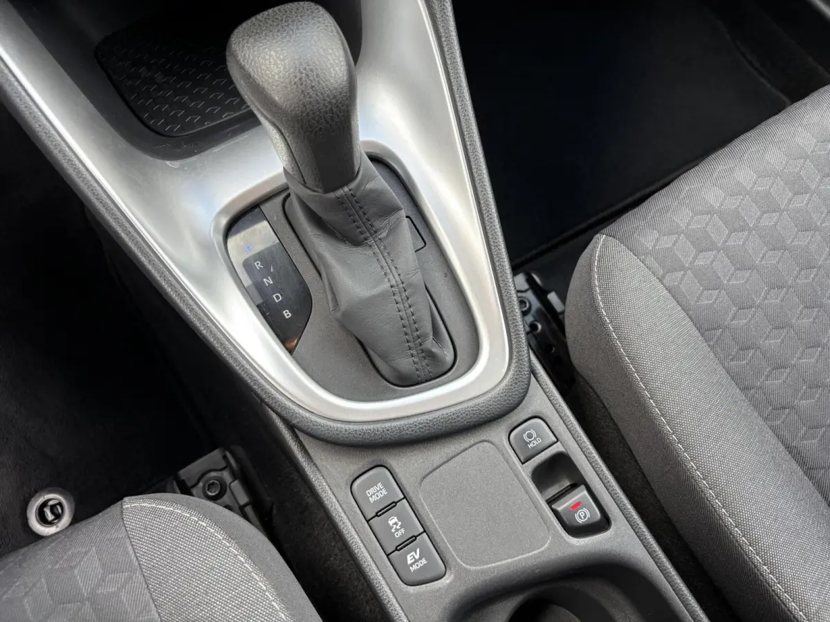 1.5 Hybrid Dynamic | Keyless | LED | Full map navi | Stoelverwarming