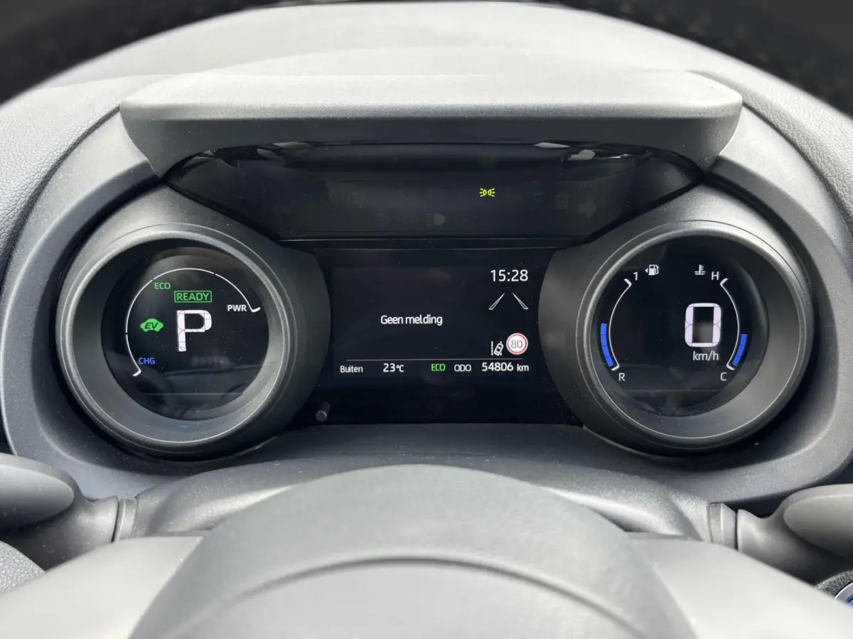 1.5 Hybrid Dynamic | Keyless | LED | Full map navi | Stoelverwarming