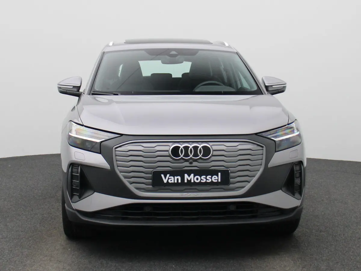 45 quattro Edition 82 kWh 286 PK | Adaptive cruise control | Glazen panoramadak | Elektrisch instel. voorstoelen | Achteruitrijcamera| Climate control | Matrix-ledkoplampen | Stoelverwarming