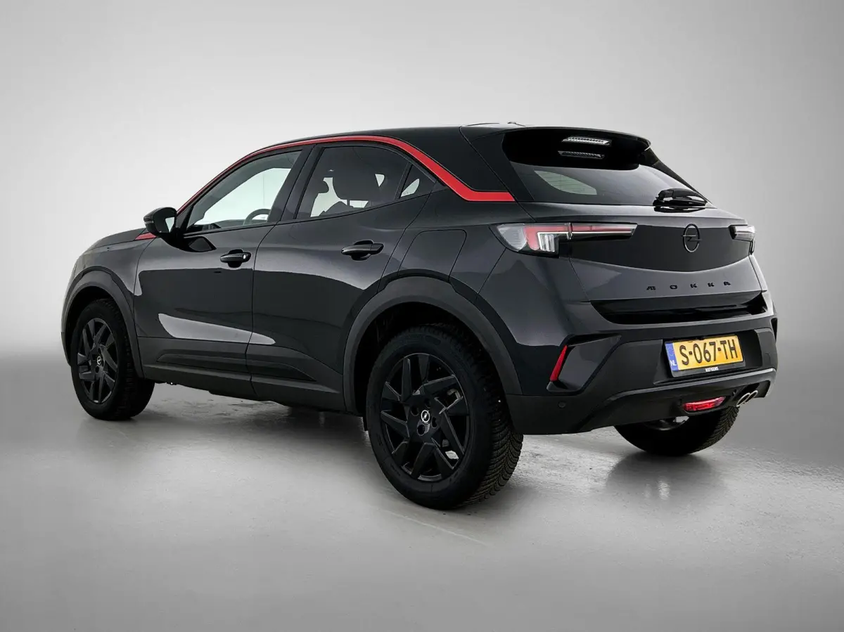 1.2 136pk Level 4 | Navigatie | Climate Control | Cruise Control | Camera | 17"LMV | LED | Parkeersensoren | Apple Carplay/Android Auto |