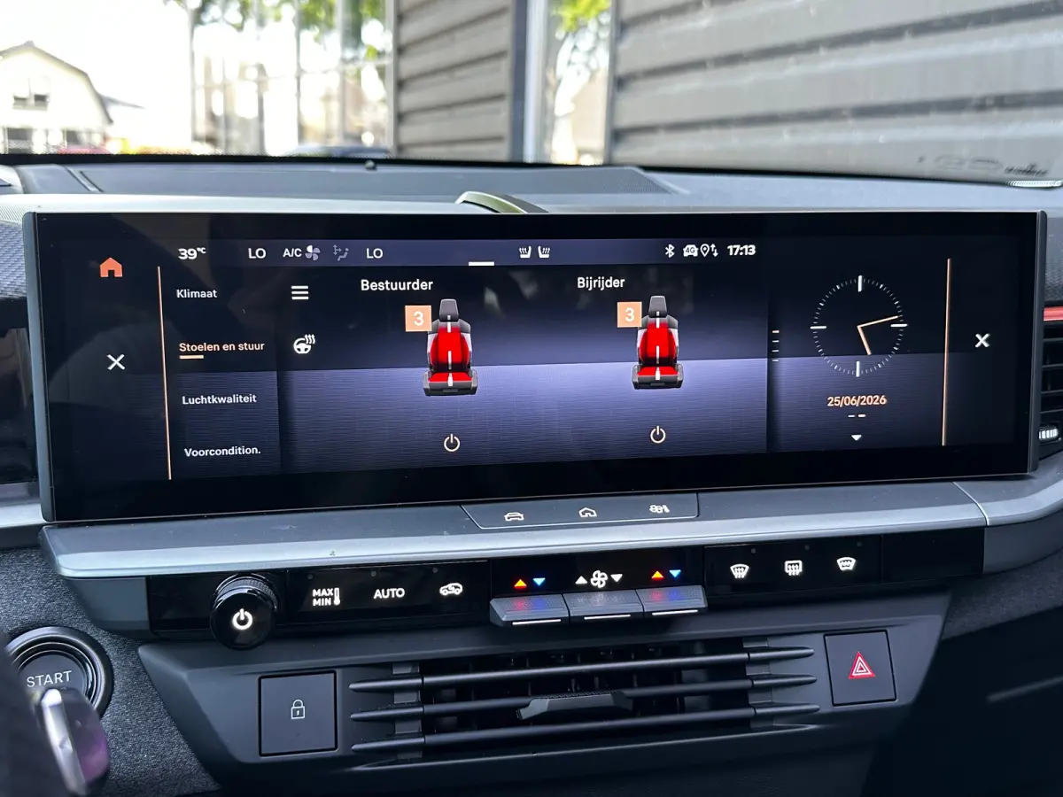 1.6 Turbo 195 PK Plug-in-Hybrid GS | ELEK. GLAZEN SCHUIF-/KANTELDAK| HEAD-UP DISPLAY| FOCAL SOUND| ADAPTIEVE CRUISE CONTROL| AGR COMFORTSTOELEN| DODEHOEK DETECTIE| STOEL, STUUR EN VOORRUITVE