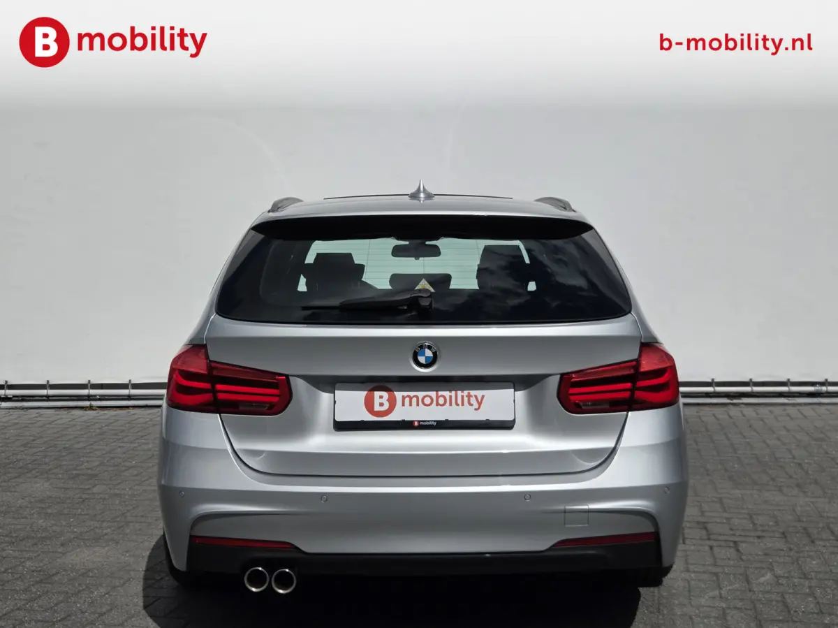 320i High Executive M-Sport Panoramadak Apple CarPlay NL Auto! | Hifi | Leer | Cruise Control | Navigatie