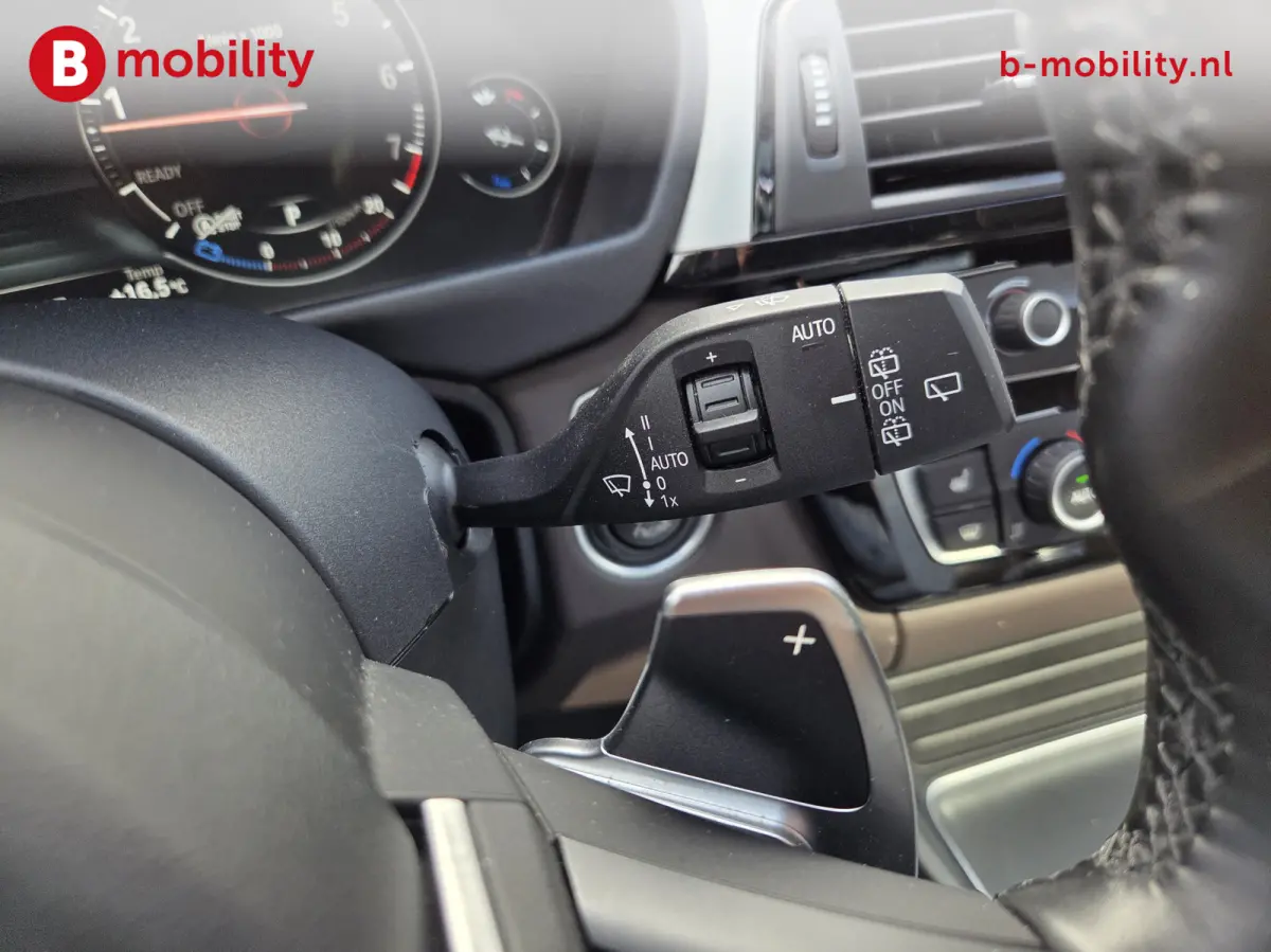 320i High Executive M-Sport Panoramadak Apple CarPlay NL Auto! | Hifi | Leer | Cruise Control | Navigatie