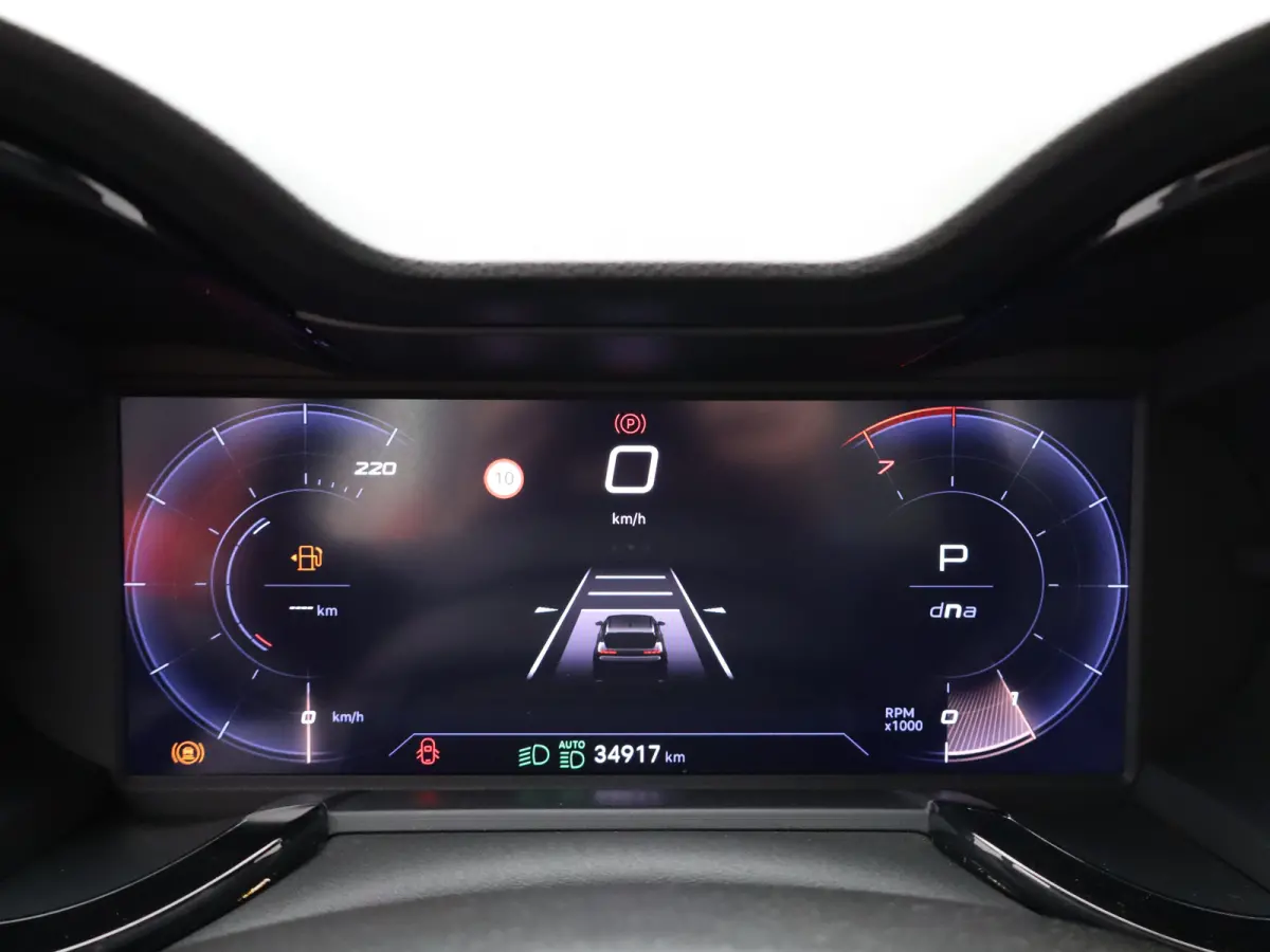 1.2 Turbo Hybrid Ibrida Speciale | Camera | Parkeersensoren | Dodehoekdetectie | Navigatie | Cruise Control Adaptief | Stoelverwarming | Elektrische Bestuurderstoel | Elektrische Kofferklep