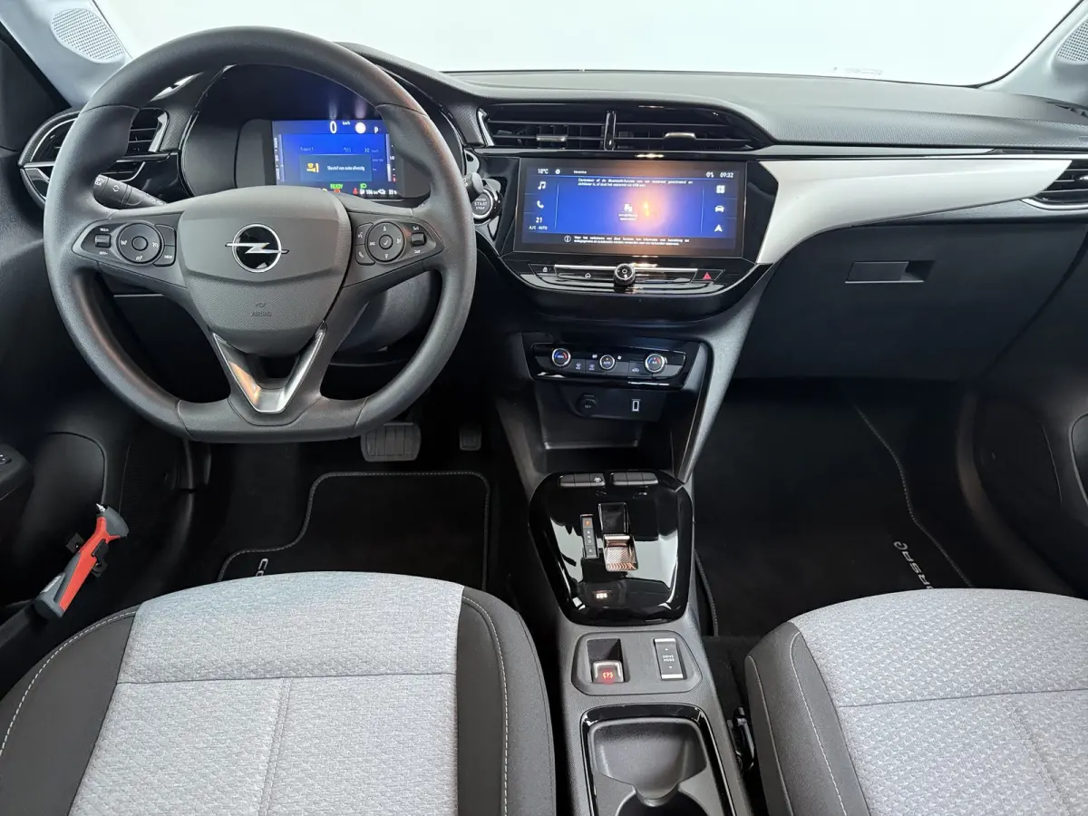 Electric Long Range Business Edition 51 kWh | 98% SOH | Apple Carplay/ Android auto| | Achteruitrijcamera | Apple Carplay/Android Auto|telefoonintegratie premium | Connected services