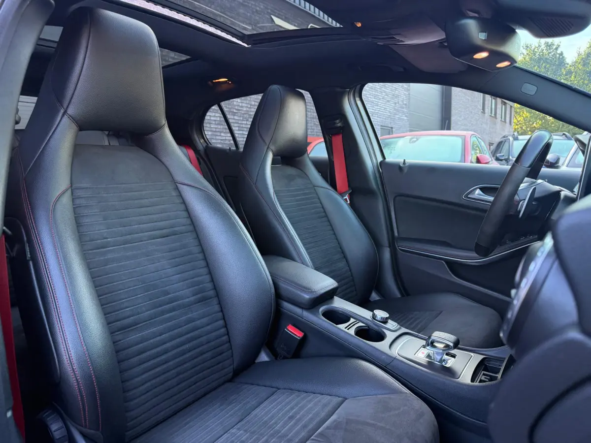 AMG 45 4MATIC | PANO | XENON | CRUISE | CAMERA | MEMORY | NAVI | LMV | HARMAN KARDON |