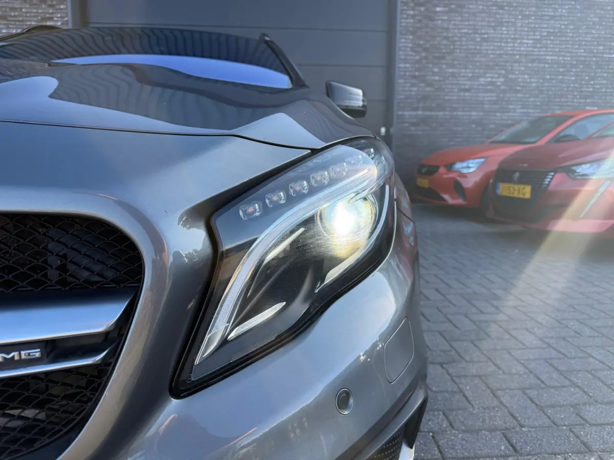 AMG 45 4MATIC | PANO | XENON | CRUISE | CAMERA | MEMORY | NAVI | LMV | HARMAN KARDON |