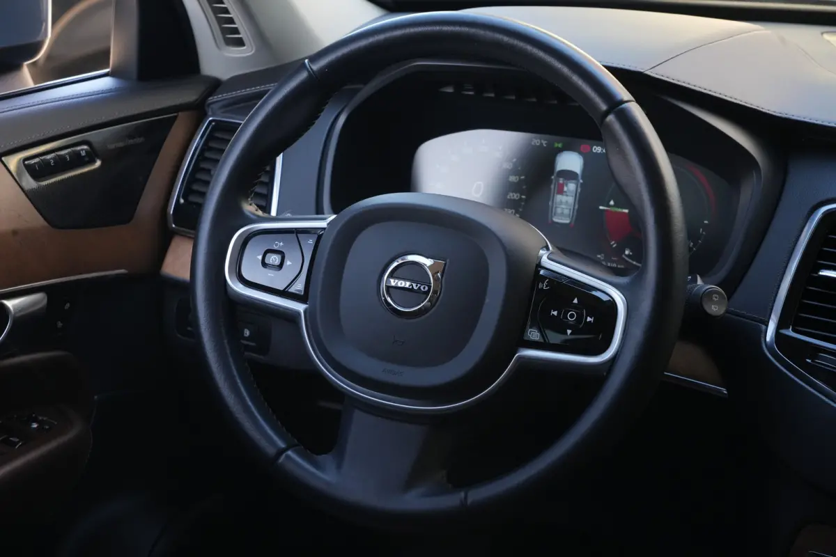 2.0 T8 AWD Plug-in Hybrid Inscription | PHEV | 392 PK | Harman Kardon | 360° | Volvo XC90 2.0 T8 Twin Engine AWD Inscription Intro Edition met 2.0 liter 4-cilinder plug-in hybride benzinemo