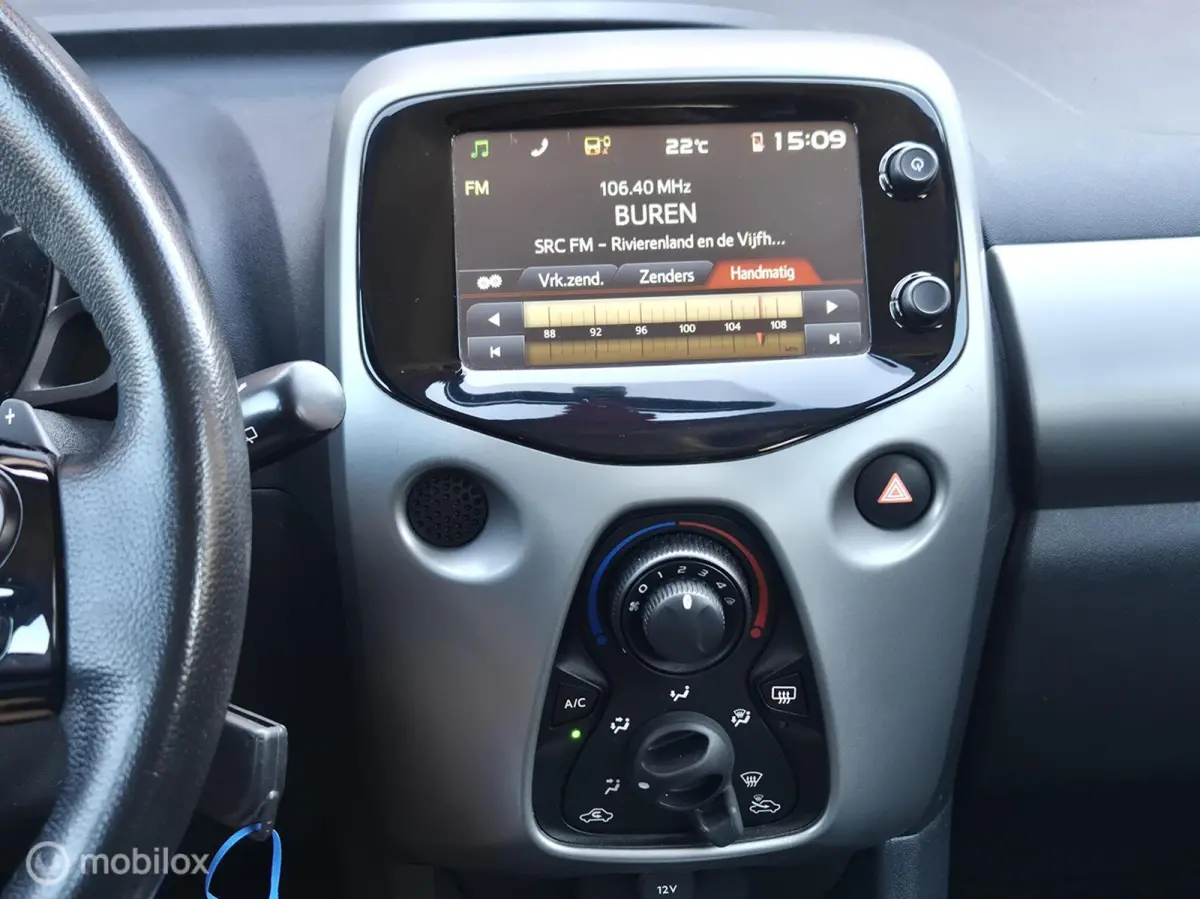 1.0 VVT-i x-cite I Automaat I Trekhaak I Camera I Cruise