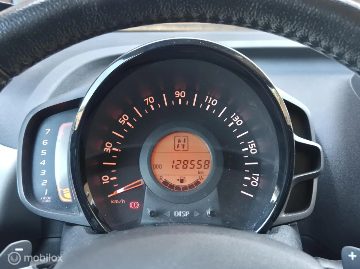 1.0 VVT-i x-cite I Automaat I Trekhaak I Camera I Cruise