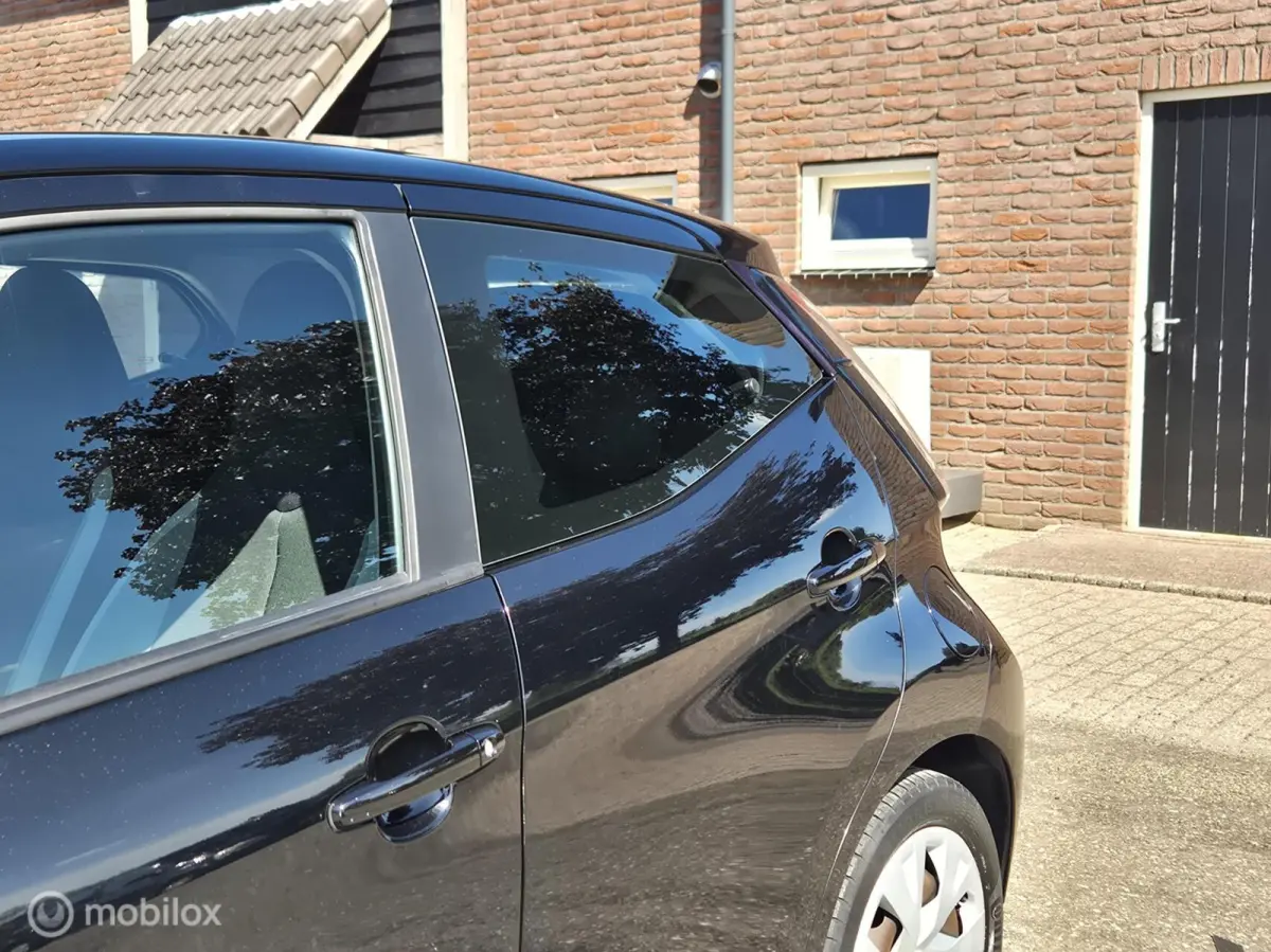 1.0 VVT-i x-cite I Automaat I Trekhaak I Camera I Cruise