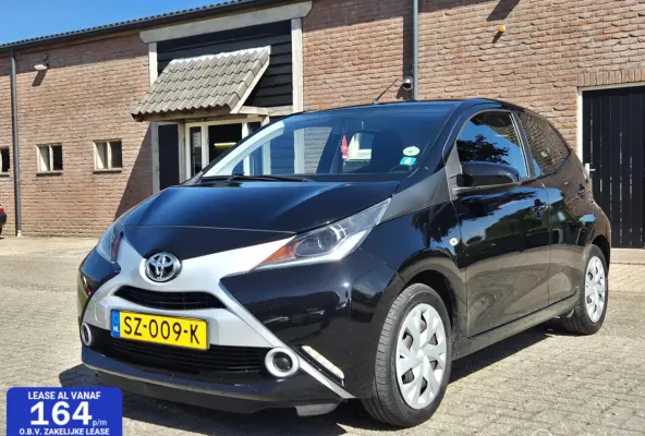1.0 VVT-i x-cite I Automaat I Trekhaak I Camera I Cruise