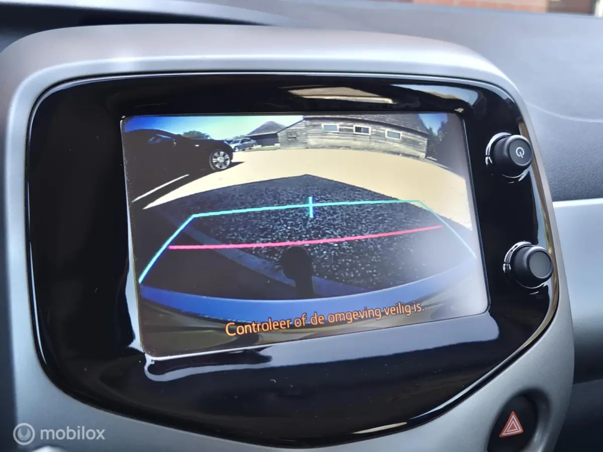 1.0 VVT-i x-cite I Automaat I Trekhaak I Camera I Cruise