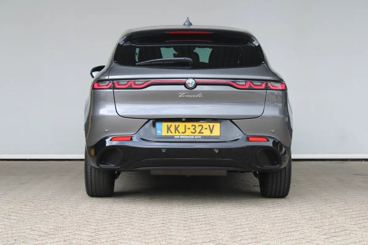 1.5T Hybrid Veloce | Lederen bekleding | Adaptieve cruise control | Stoelventilatie voor | Matrix LED |